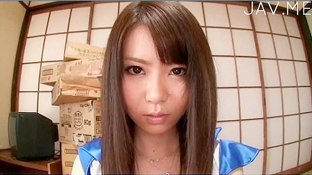 Seductive Princess Bares Her Ass Before Getting Screwed Hardly