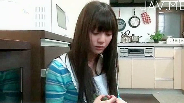 Skilled Teen 18+ Swallows Cum After Deep Throat Blowjob Expertly