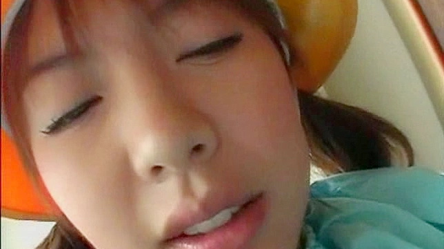 Passionate Babe Deepthroats Big Cock Before Getting Fucked Rawly