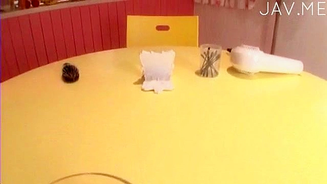 Sexy Ty Diva Stretches Tight Mouth Around His Massive Cock