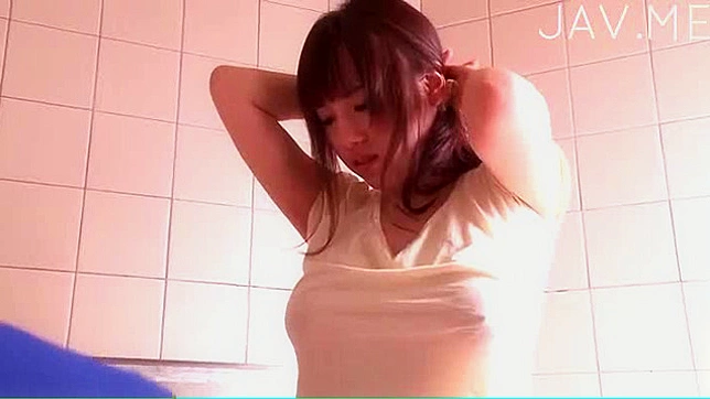 Teen 18+ Gets Her Puffy Pussy Cracked by a Giant Cock