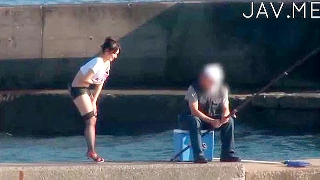 Oily Big Tits Babe Gets Two Hard Dicks Simultaneously Fucked