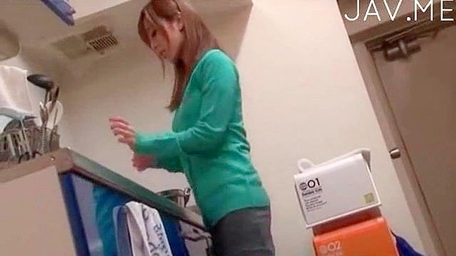 Teen 18+ Craves Woody Flavor, Sucking Hard Until Cum Dripping