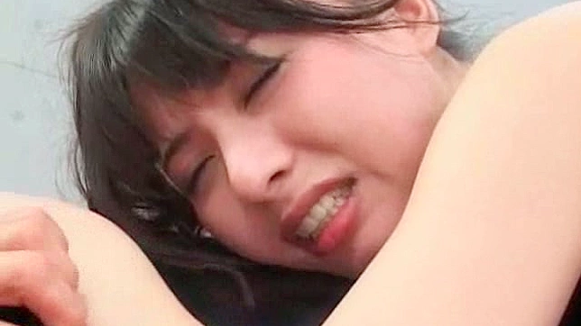 Tight Ty Babe Loves Her Boobs Pressed During Wild Fuck Showdown