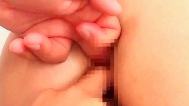 Japanese Chick Gets Her Tight Anal Tunnel Dildo-Pounded Deeply
