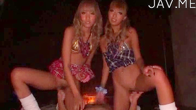 Hot Asian Babe Screams Loudly in Doggy Style Sex Position