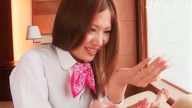 Sizzling Japanese Beauty Explores Her Sweet Snatch With Toys