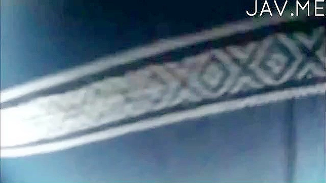 Amateur Chick Gets Roughly Fucked For Hot Thrills Live Show