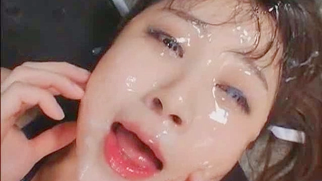 Glasses-Wearing Girl 18+ Keeps Pussy Open For Her Guy's Big Toy Playtime