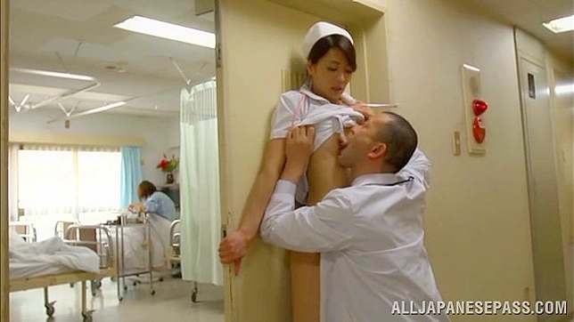 Horny Stripper Gives Hardcore Sex Show Delightfully