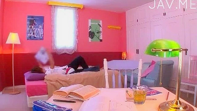 Sizzling Japanese Cutie Gives Zealous Blowjob and More Passionately