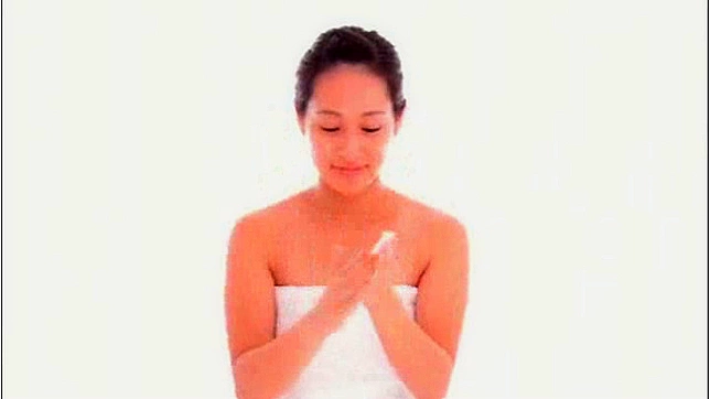 Hot Bubble Butt Babe Gets Fucked Hard Doggy Style In Office