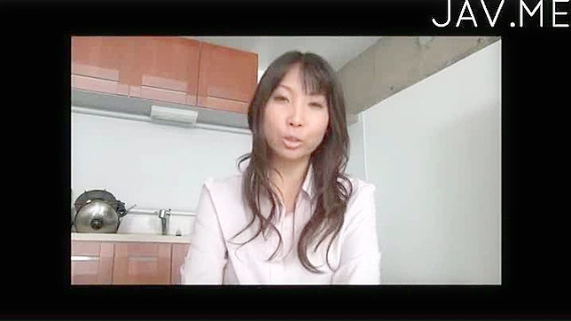 Sultry Japanese Girl 18+ Gives Blowjob Under Shower Steam