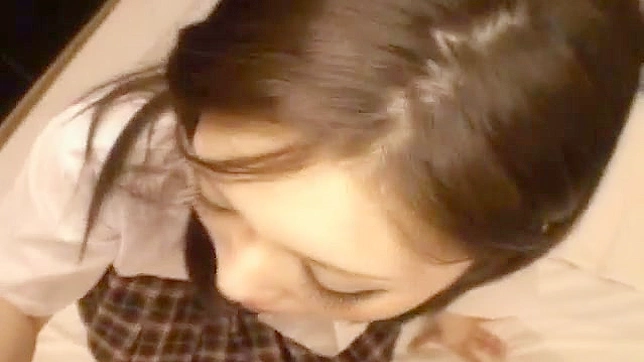 Luscious Beauty Gives Warm Blowjob & Masturbates Pussy Sensually