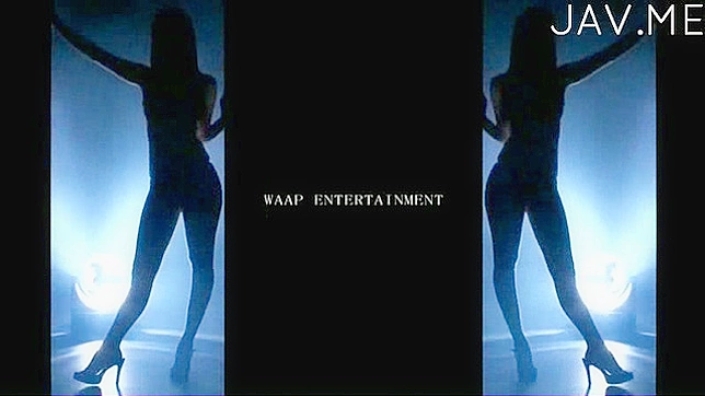 Seductive Japanese Sweetheart Mashes Boobs for Ultimate Pleasure