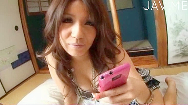 Sultry Japanese Chick Gets Her Juicy Cunt Fingered Sensually