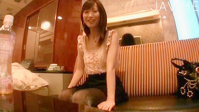 Hot Japanese Babe Gives Blowjob Before Shower Sex Orgasm