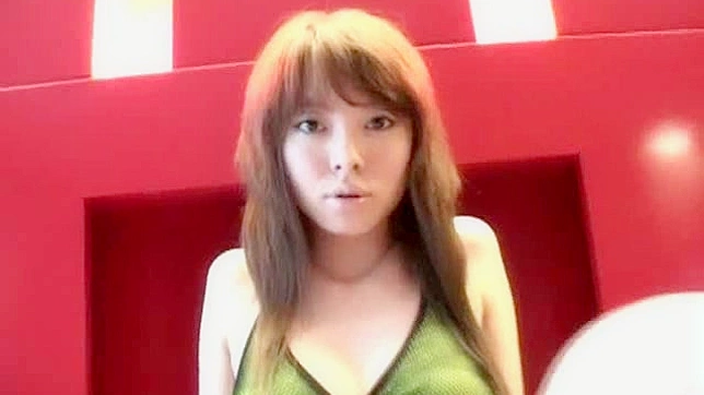 Big Titted Japanese Goddess Shows Off Her Solo Skills Sexily