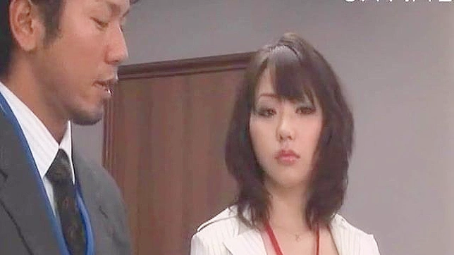 Dominant Boss Eats Secretary’s Pussy With Passionate Hunger