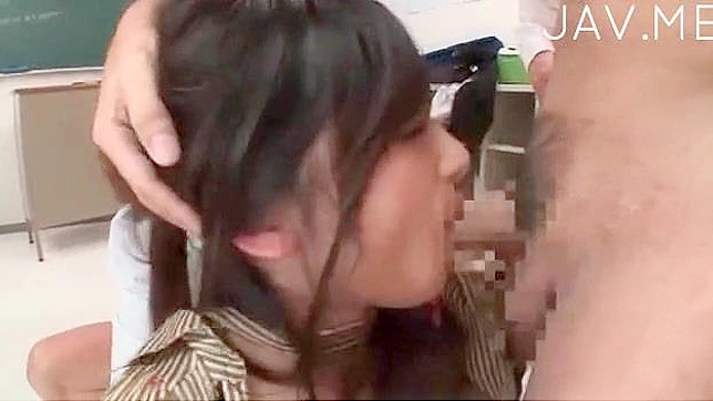 Hot Guys Fuck Girl 18+’s Mouth Before Cuming On Her Face