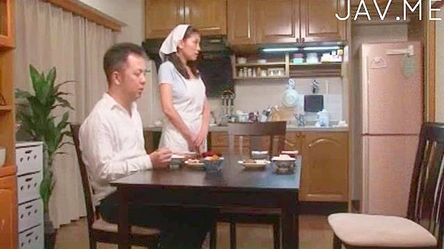 Housekeeper Seduces Him into Narrow Hole Fuck Fest