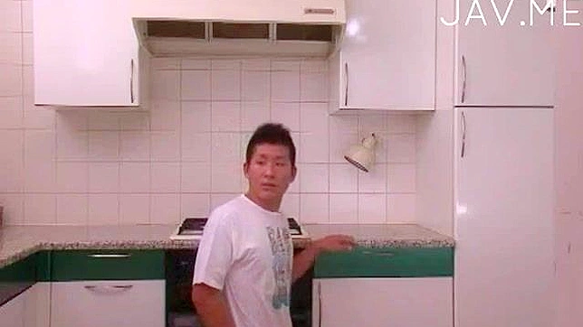 Dashing Guy Seduces Schoolgirl 18+ Right There in Kitchen