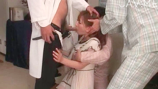 Hot Miniskirt Bimbo Gives Blowjob While Pussy Gets Licked Wildly