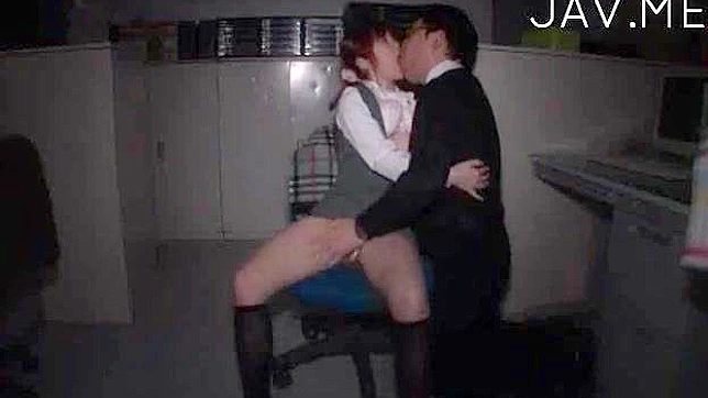 Young Girl 18+ Craves Rough Stimulation in Steamy Nasty Playtime Desire