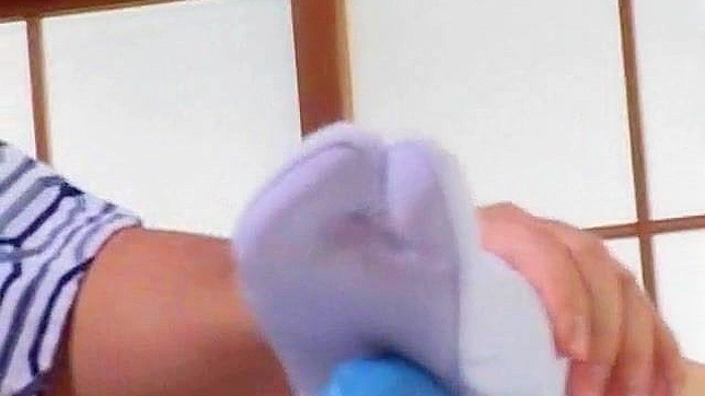 Sizzling Titted Temptress Nails Him Hard In Kitchen Rendezvous