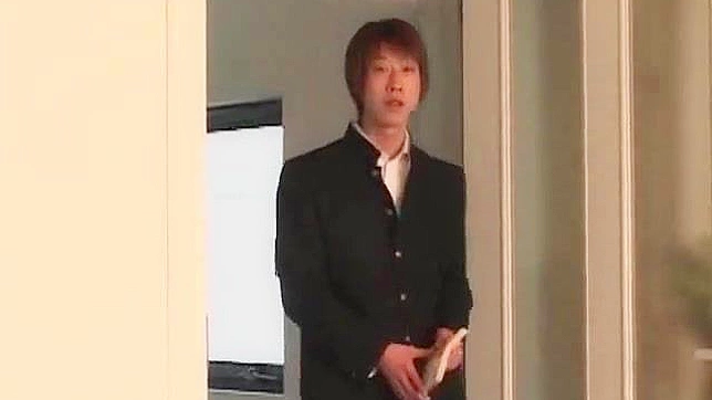 Eager Horny Babe Takes Tasty Dick Deep Into Her Mouth