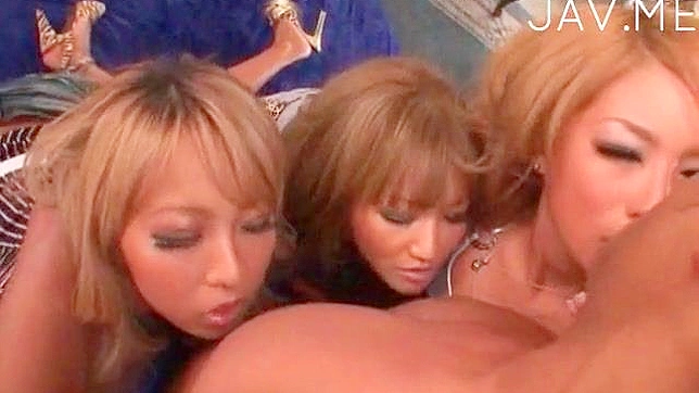 Horny Group Sex Orgy With One Huge Cock Taking Control