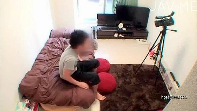 Seductive Lady Teases Hard Cock Before Hot Anal Sex Playtime