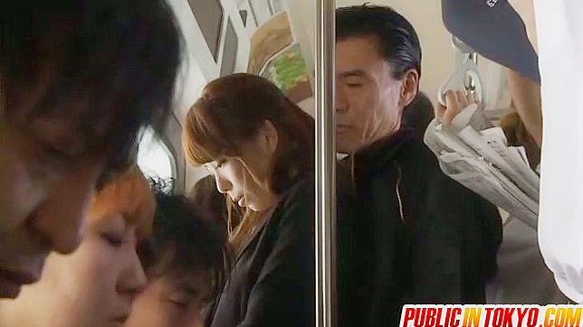 Seductive Office Lady Gives Hot Blowjob & Spreads Her Legs