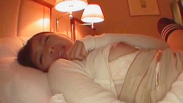 Bamboo Self-Pleasures With Oversized Dildo Thrusting