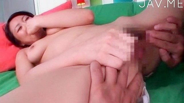 Alice's Fingering Orgasm Builds As She Screams For More Pleasure