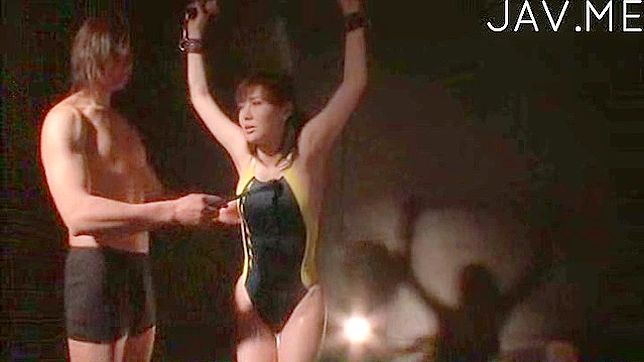 Sizzling Webcam Show of Busty Beauty Getting Fucked Live