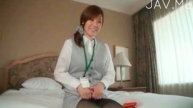 Eager Amateur Asian Babe Receives Wild Pussy Pleasure Fantastically