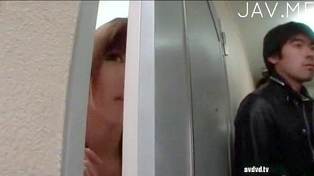 Delighted Asian Babe Gets Jizz Splash on Her Face