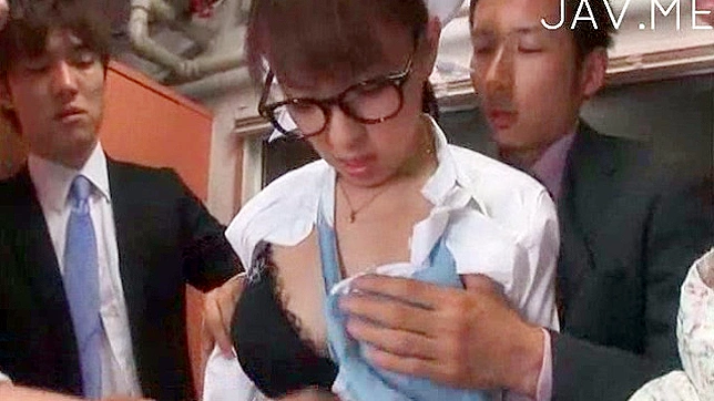 Mature Asian Beauty Relishes Wild Penetration Adventure