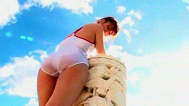 Sensual Yuna Seducing Men In Fantasy Sex Scene