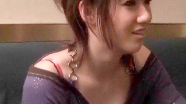 Cute Asian Chick Delivers Lewd Pecker-Sucking Sensation Blissfully