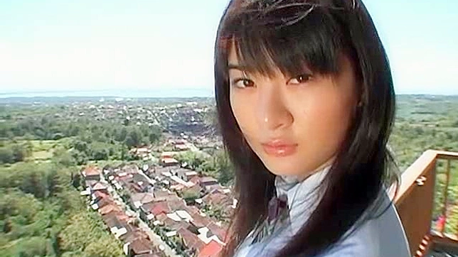 Hot Asian Chick Opens Up Wide for Wild Hardcore Drilling