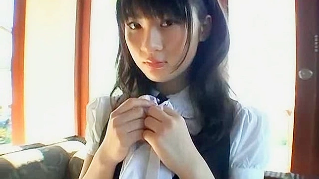 Shy Asian Beauty Gives Wild Blowjob Pleasure Before Sex