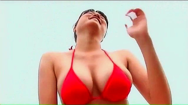 Hot Asian Chick in Bikini Craves Hardcore Pleasure Moments