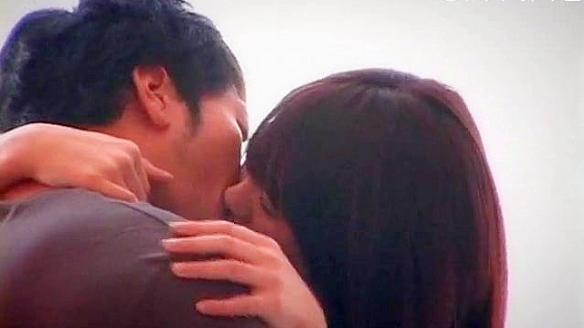 Hot Japanese Sweetheart Seduces You into Eliciting Coitus