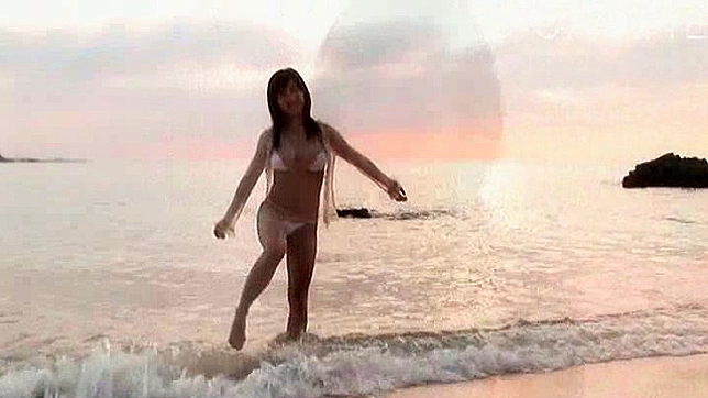 Sensual Beach Encounter with Irresistible Asian Temptation