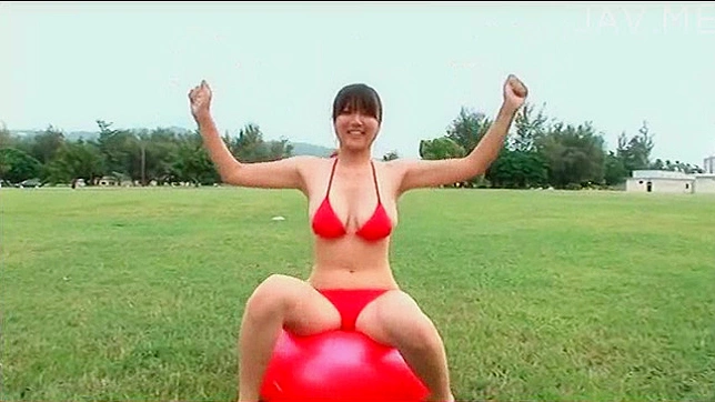 Lusty Japanese Teen 18+ Shows Off Her Hot Body In Bikini