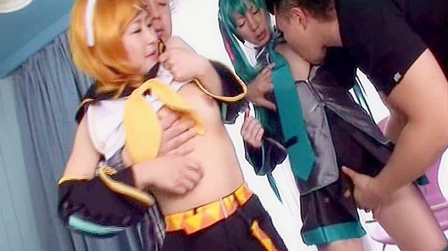 Blonde With Big Boobs Has Mind Blowing Blowjob Fun