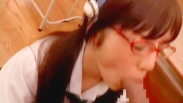 Makinami Mari's Stunning Performance in Iconic Scene