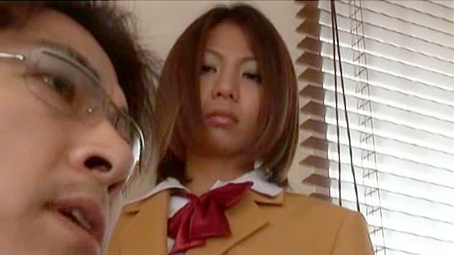 Sensual Emiri Sena Rubbing Her Wet Slit Playfully